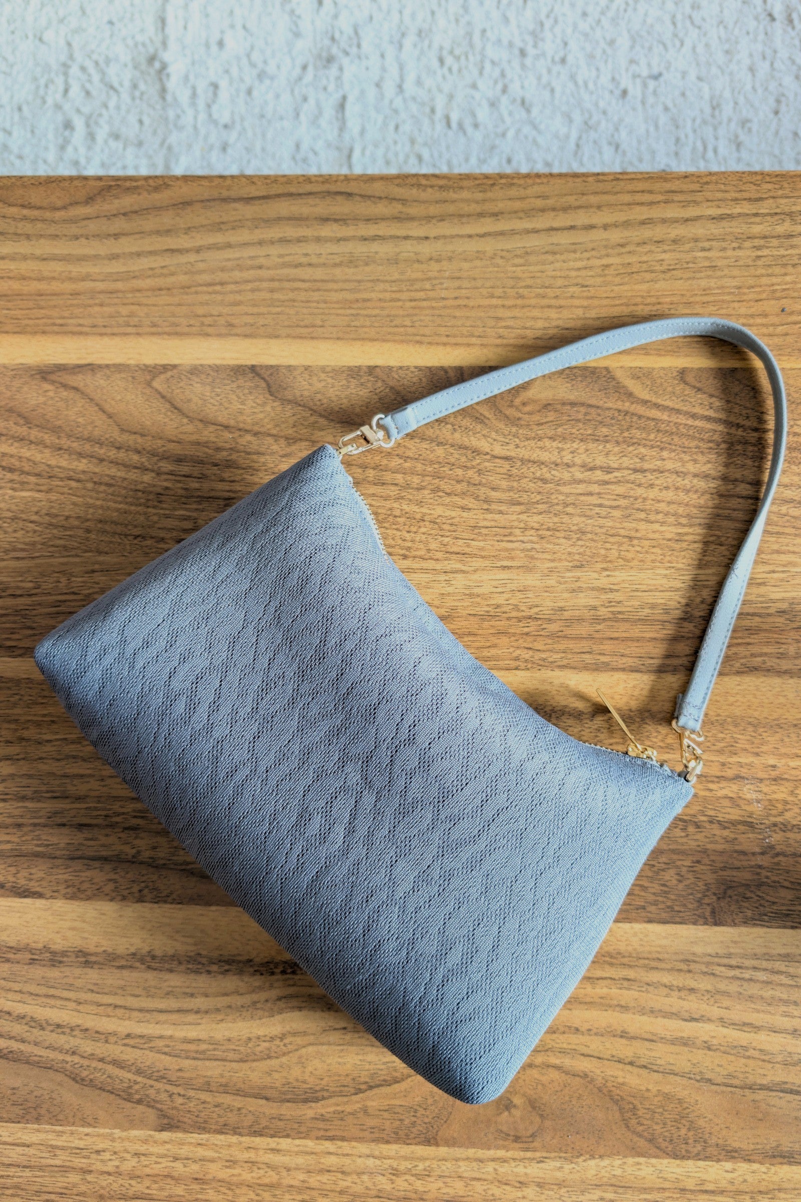 ZIPPER MESH BAG - SPORTY GRAY