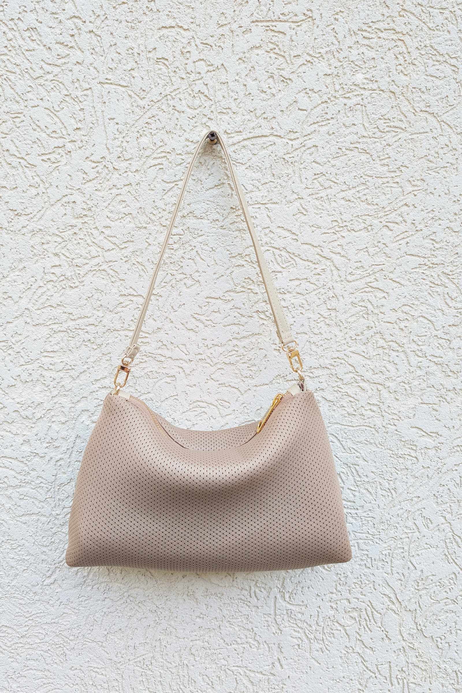 ZIPPER MESH BAG - SPORTY KHAKI
