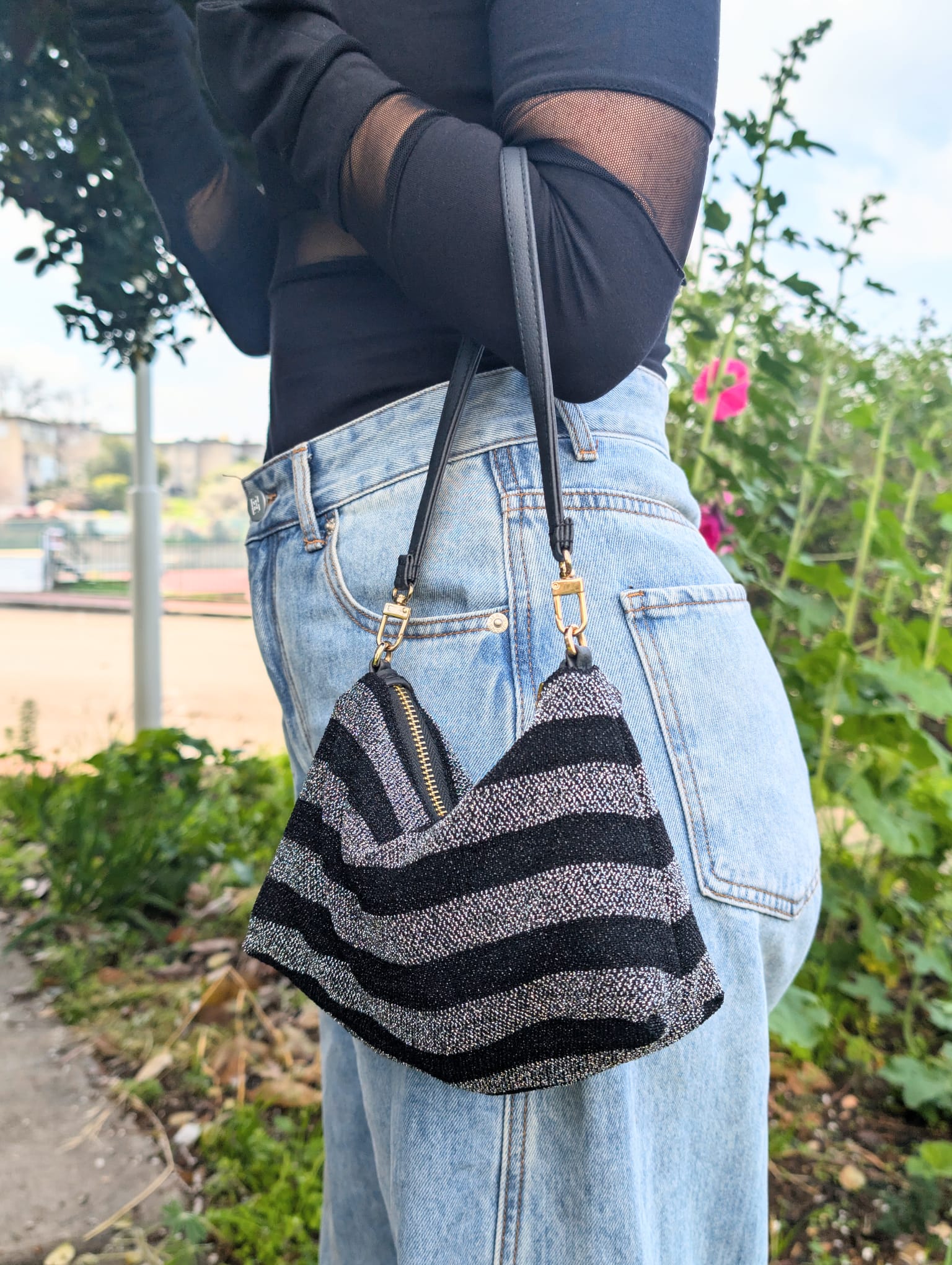 Mini MESH Bag - Black and Silver