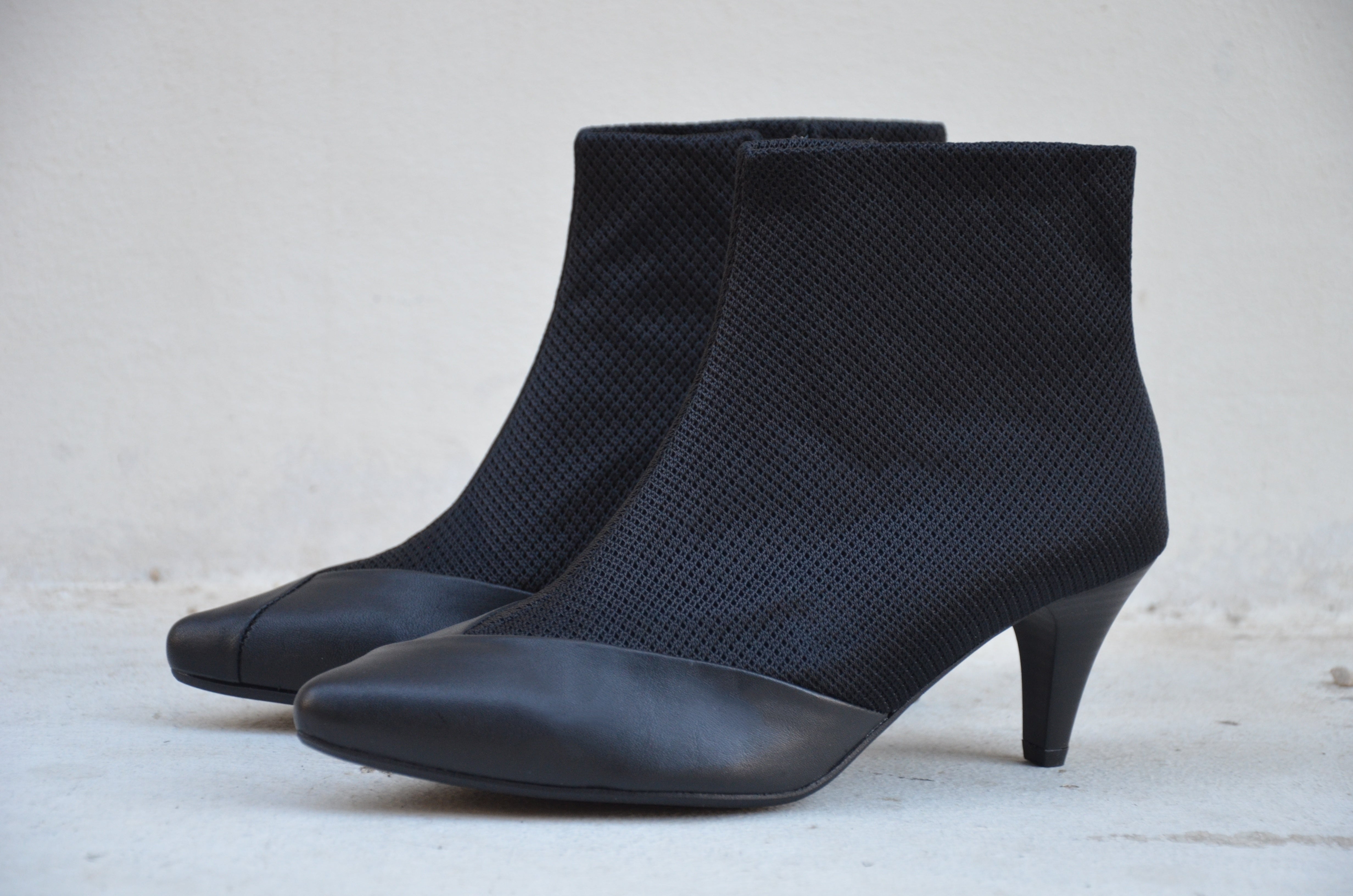 #16 SUPER BLACK MESH BOOTIES