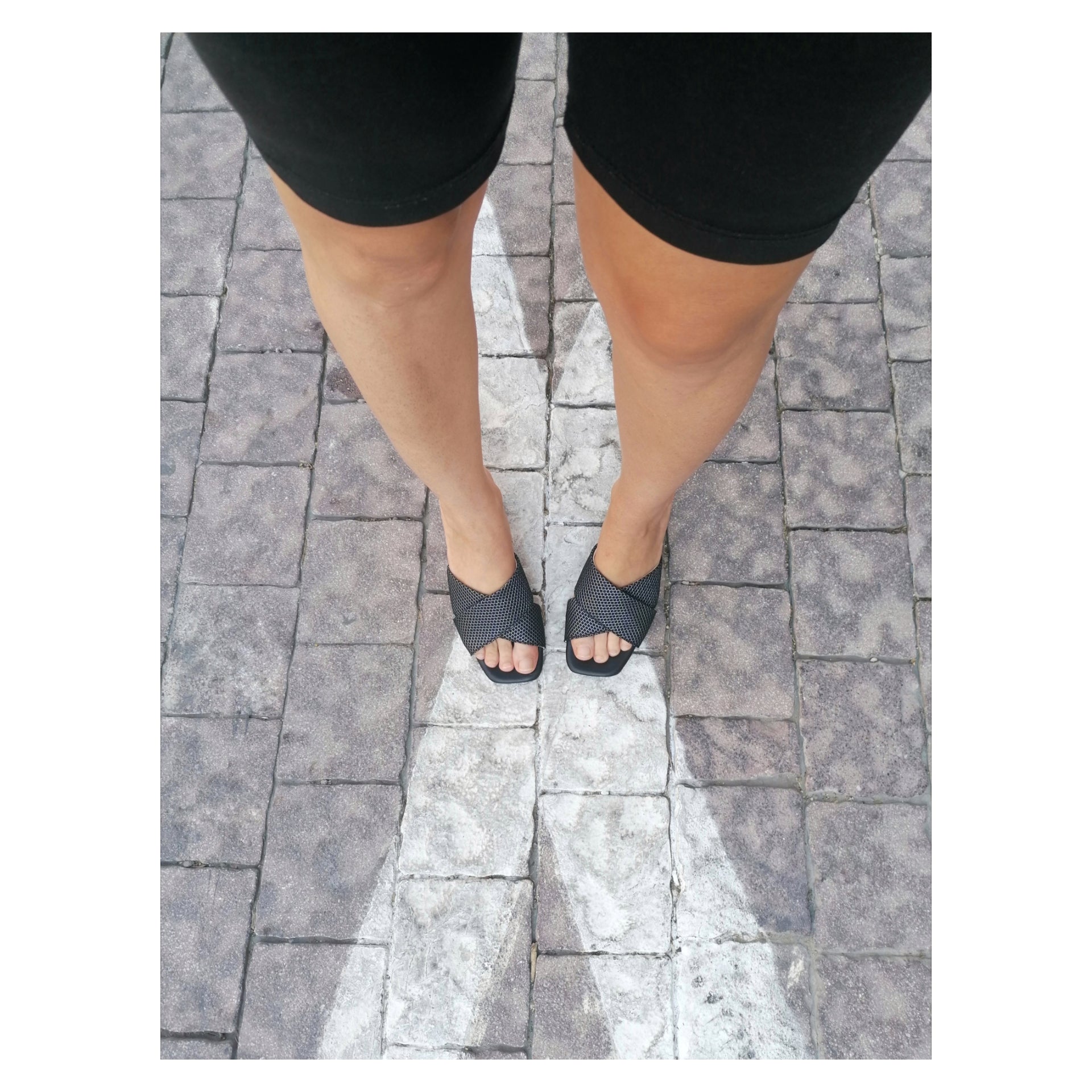 #17 X MESH SLIDE HEELS - BLACK