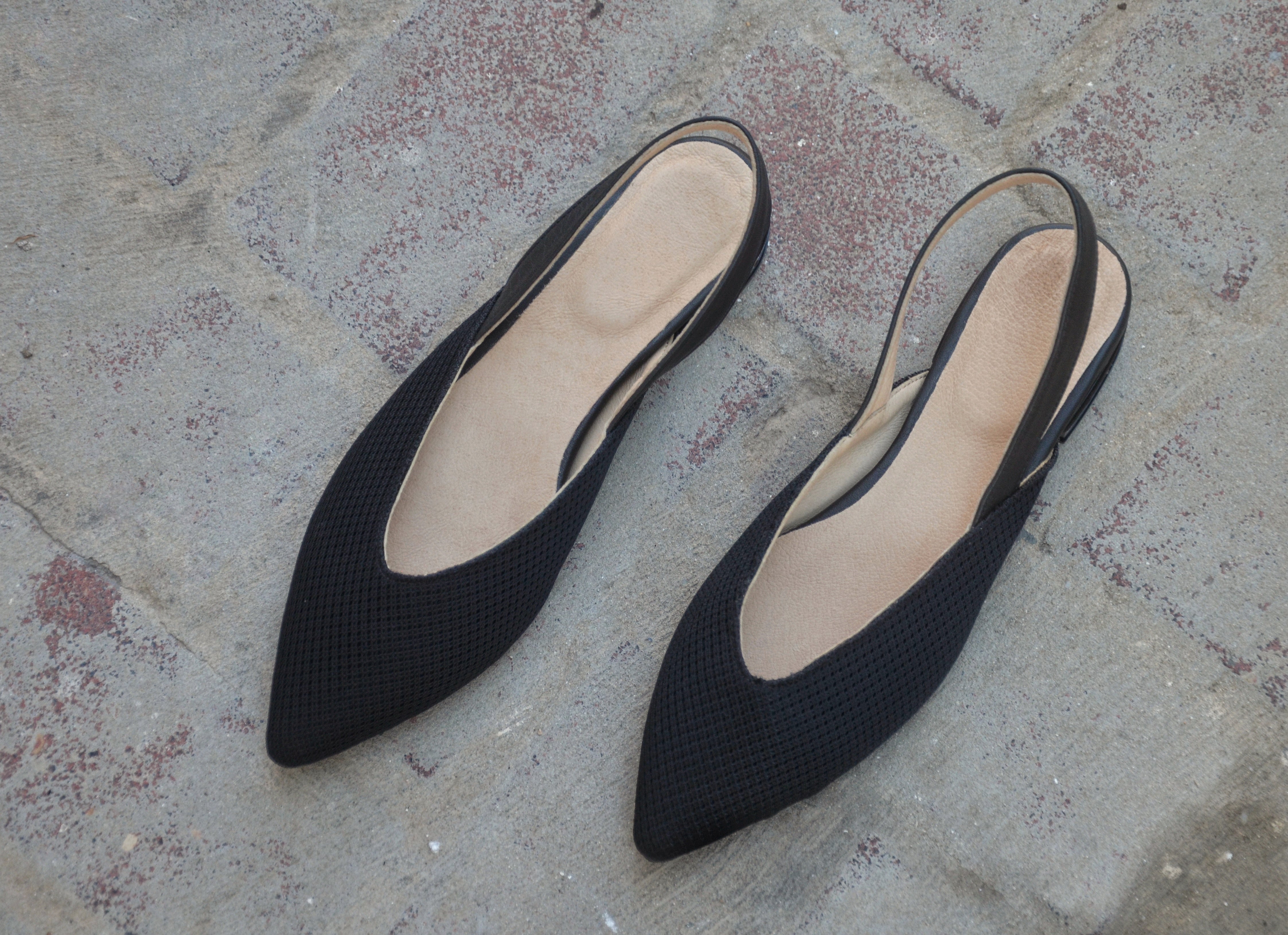 #14 Black & Black Flats